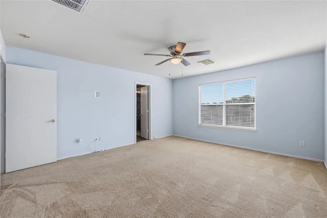 Photo of 606 Kiley Drive