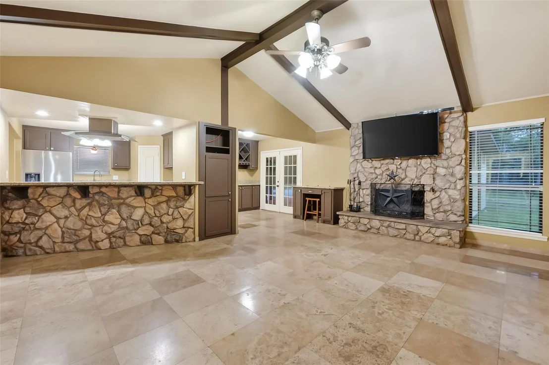 Photo of 1011 Chateau Woods Parkway Drive