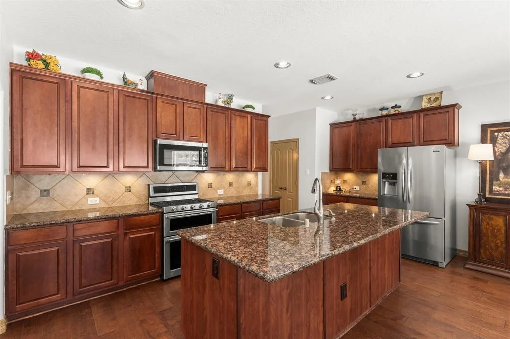Photo of 602 Oak Ridge Grove Circle
