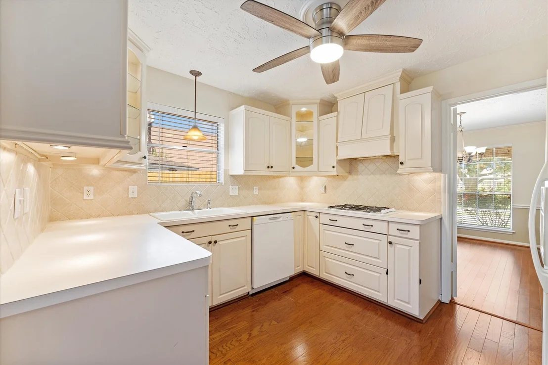 Photo of 4711 Carbrook Court