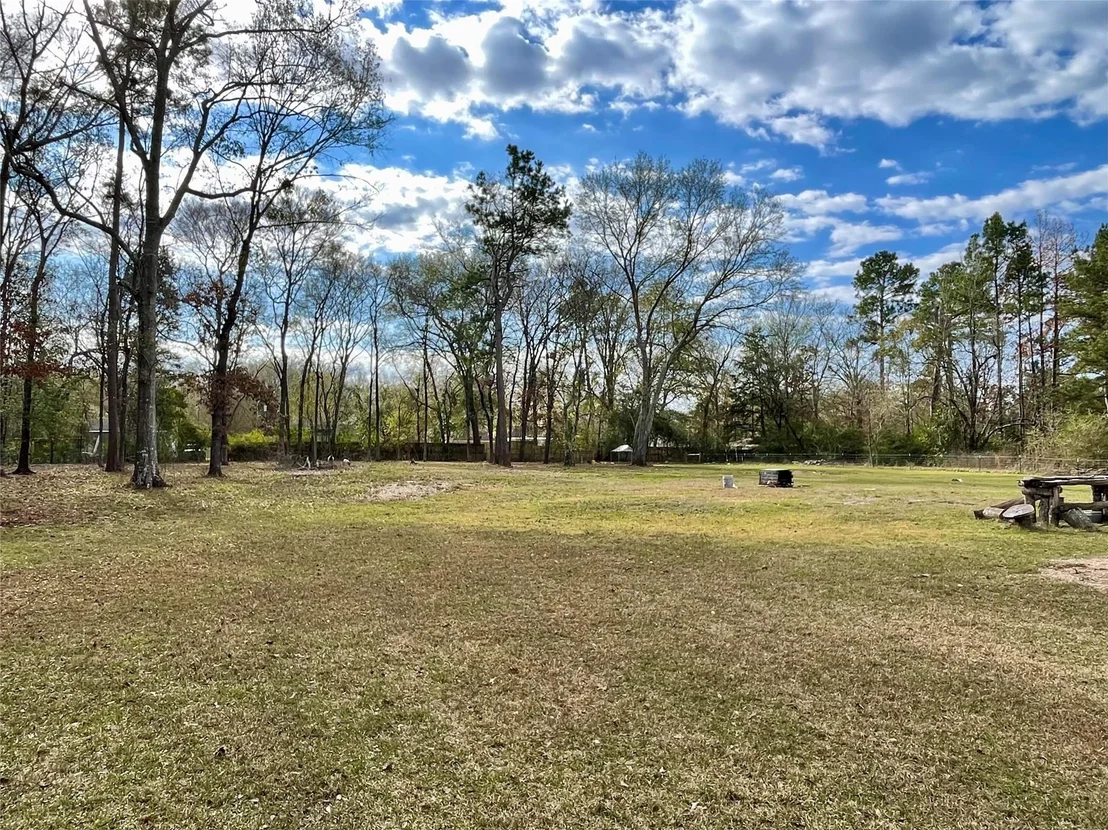 Photo of 2504 Davisville Road Road