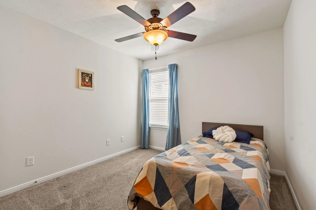 Photo of 250 Brocks Lane