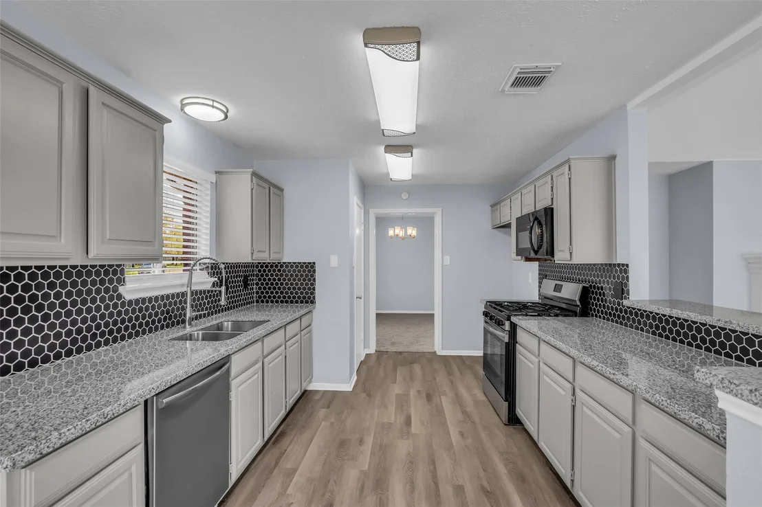 Photo of 14119 Falling Elm Lane