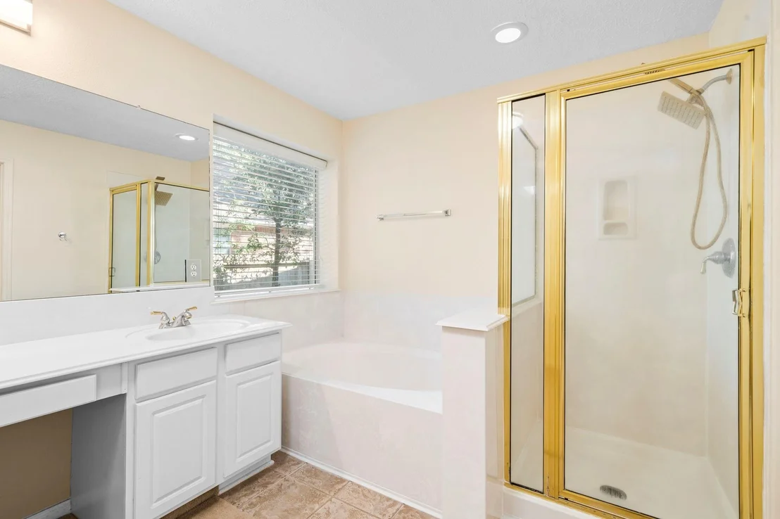 Photo of 78 E Hobbit Glen Drive