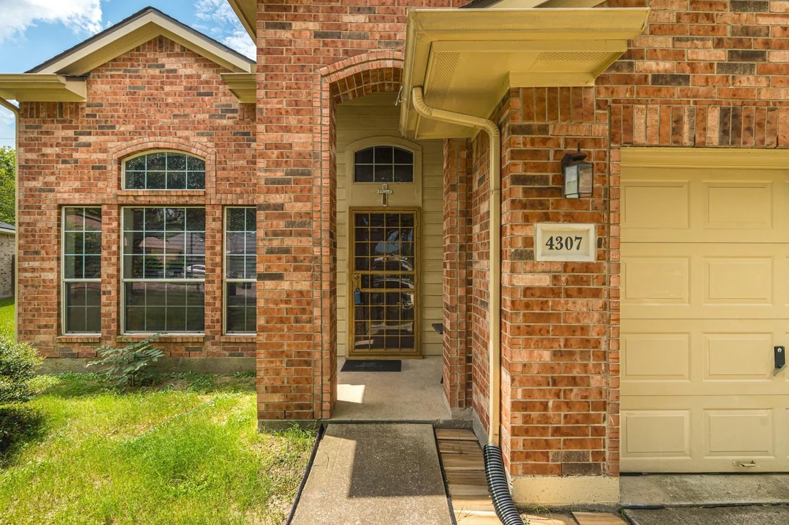Photo of 4307 Kleinway Drive