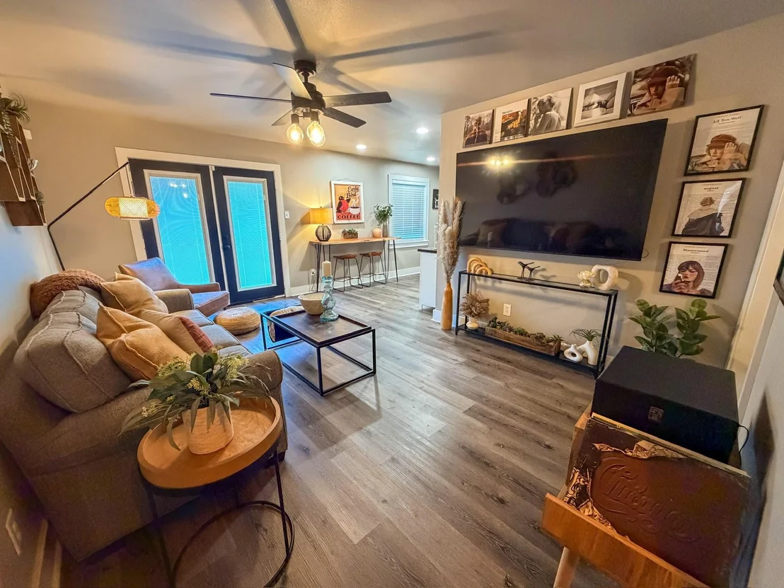 Photo of 704 Briargrove Drive