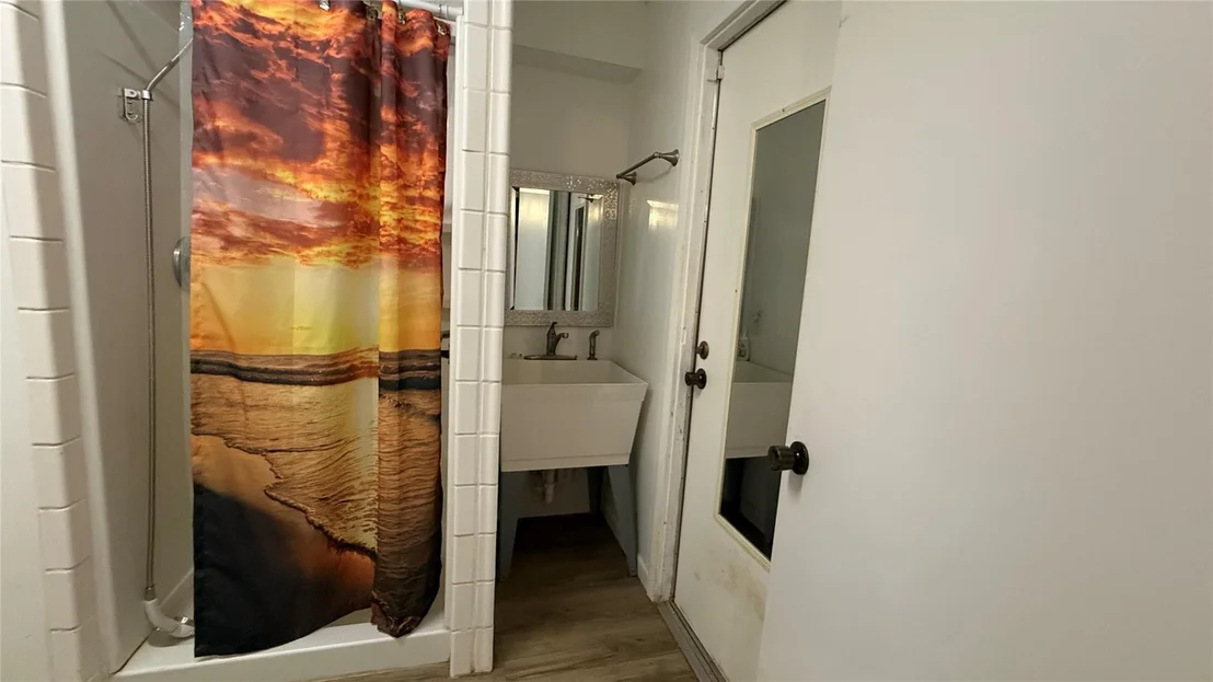 Photo of 297 Hackberry Lane