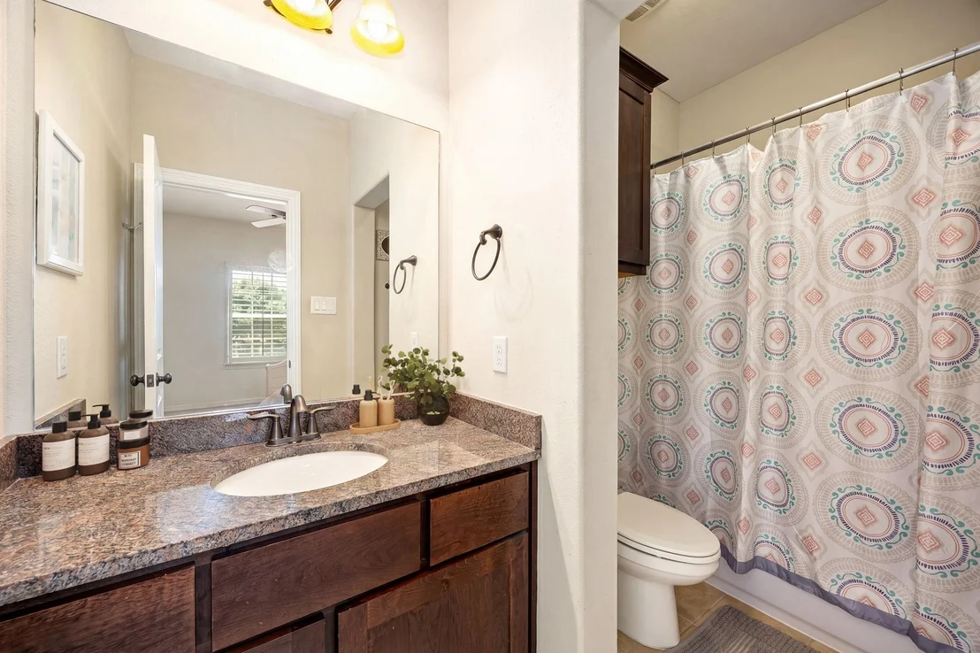 Photo of 5102 Hawthorne Bend Drive