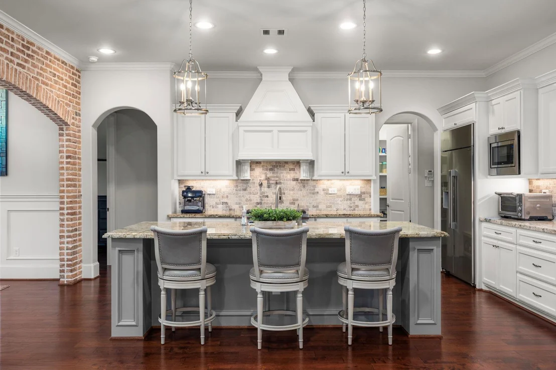 Photo of 1355 Chippendale Road
