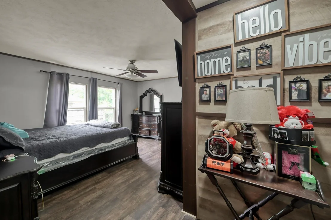 Photo of 23594 Pine Forest Drive
