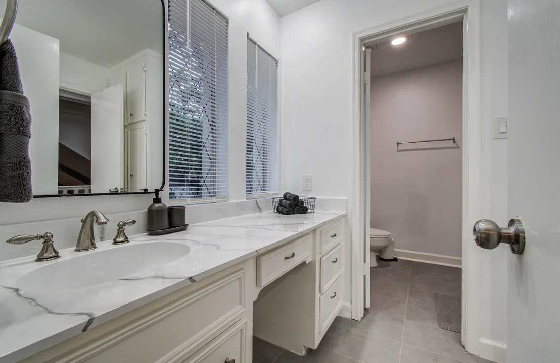 Photo of 5135 Westerham Place