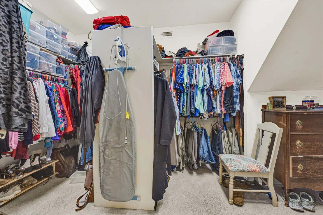 Photo of 4110 Walnut Pond Drive
