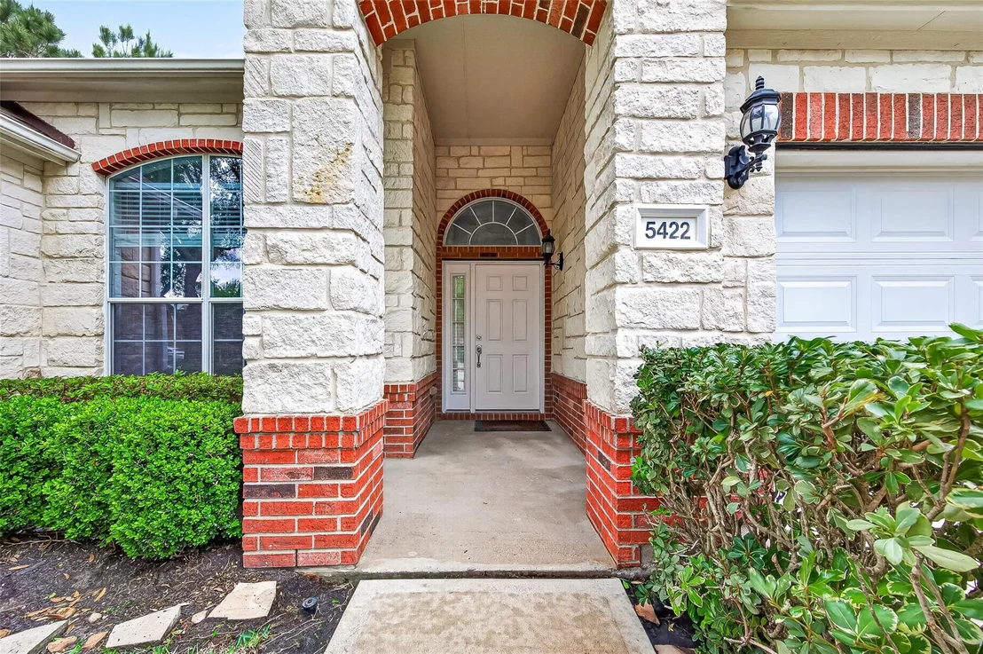 Photo of 5422 Lacey Oak Meadow Drive
