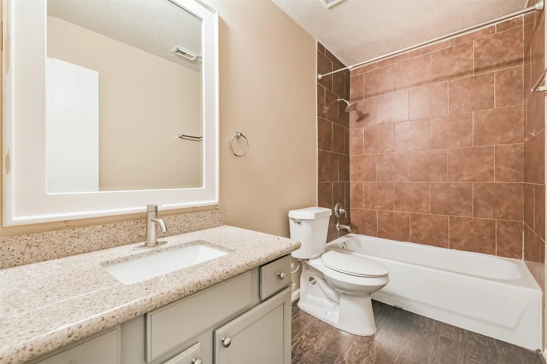 Photo of 2415 Fox River Lane