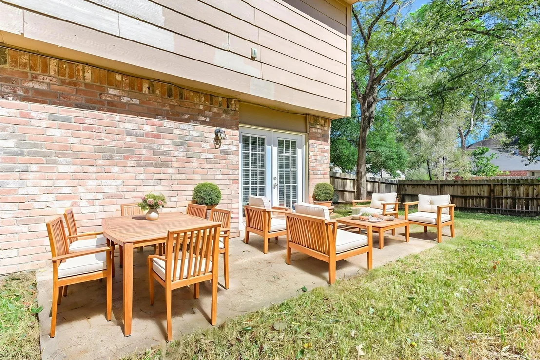 Photo of 8610 Timber View Drive