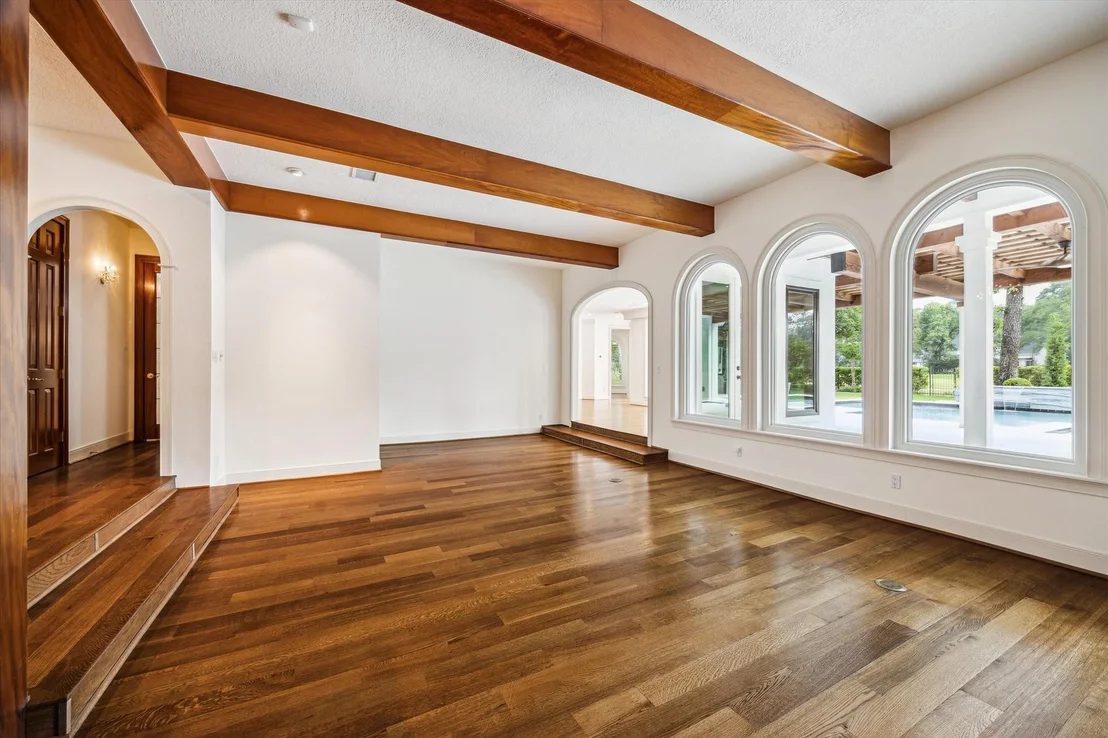 Photo of 30 Halfmoon Court