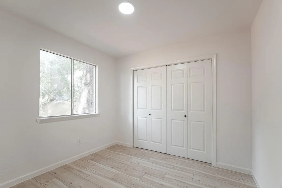 Photo of 5311 Oaklynn Drive