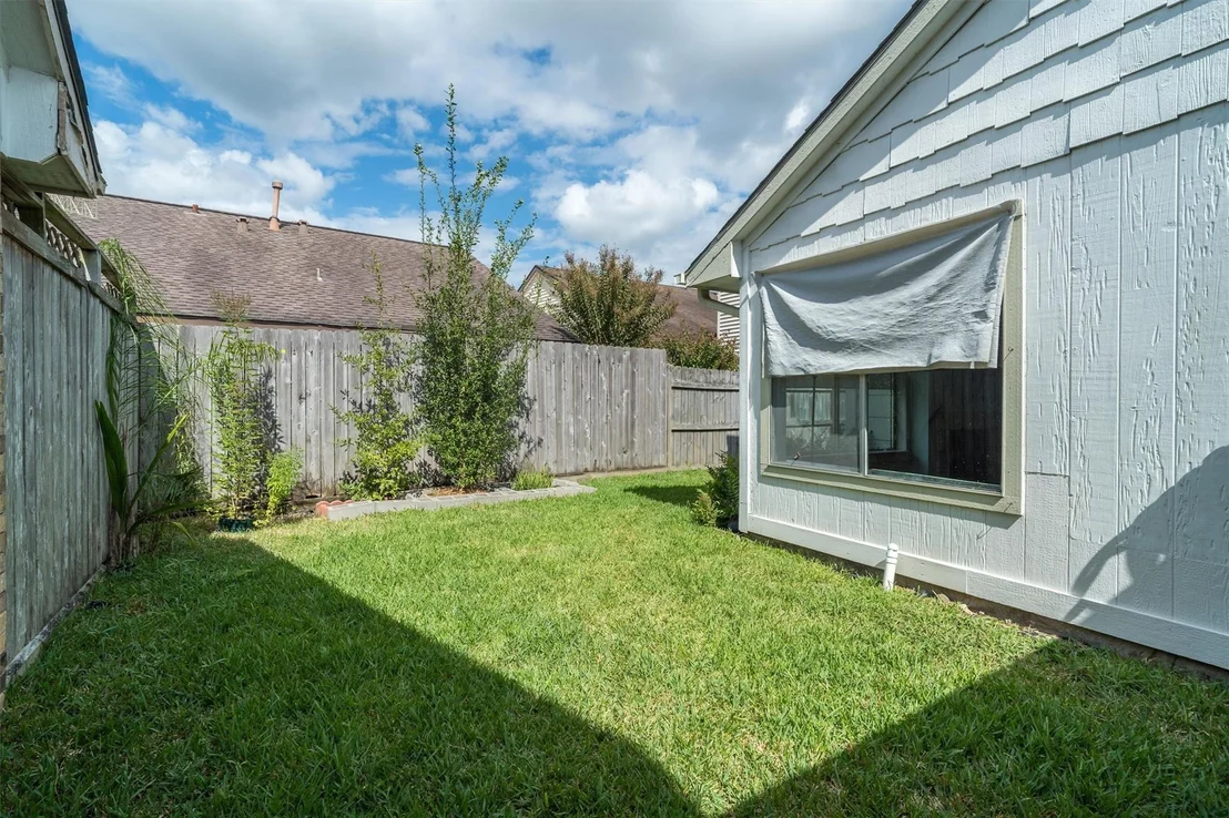 Photo of 1719 Sullins Way