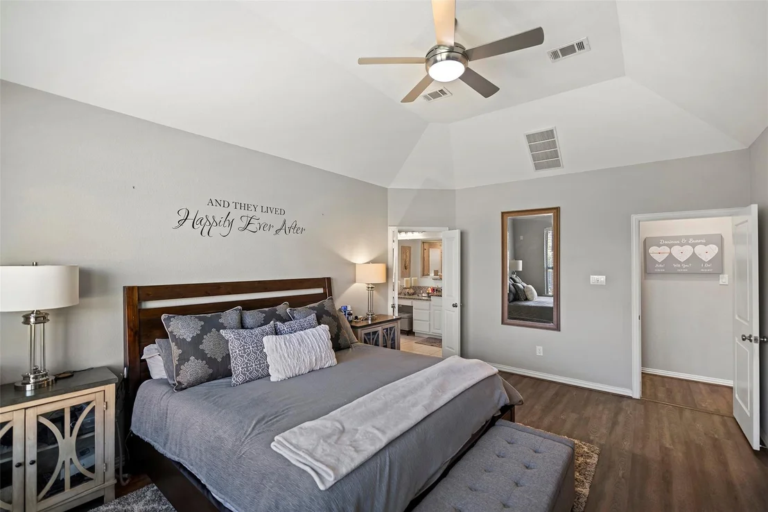Photo of 710 Suncatcher Circle