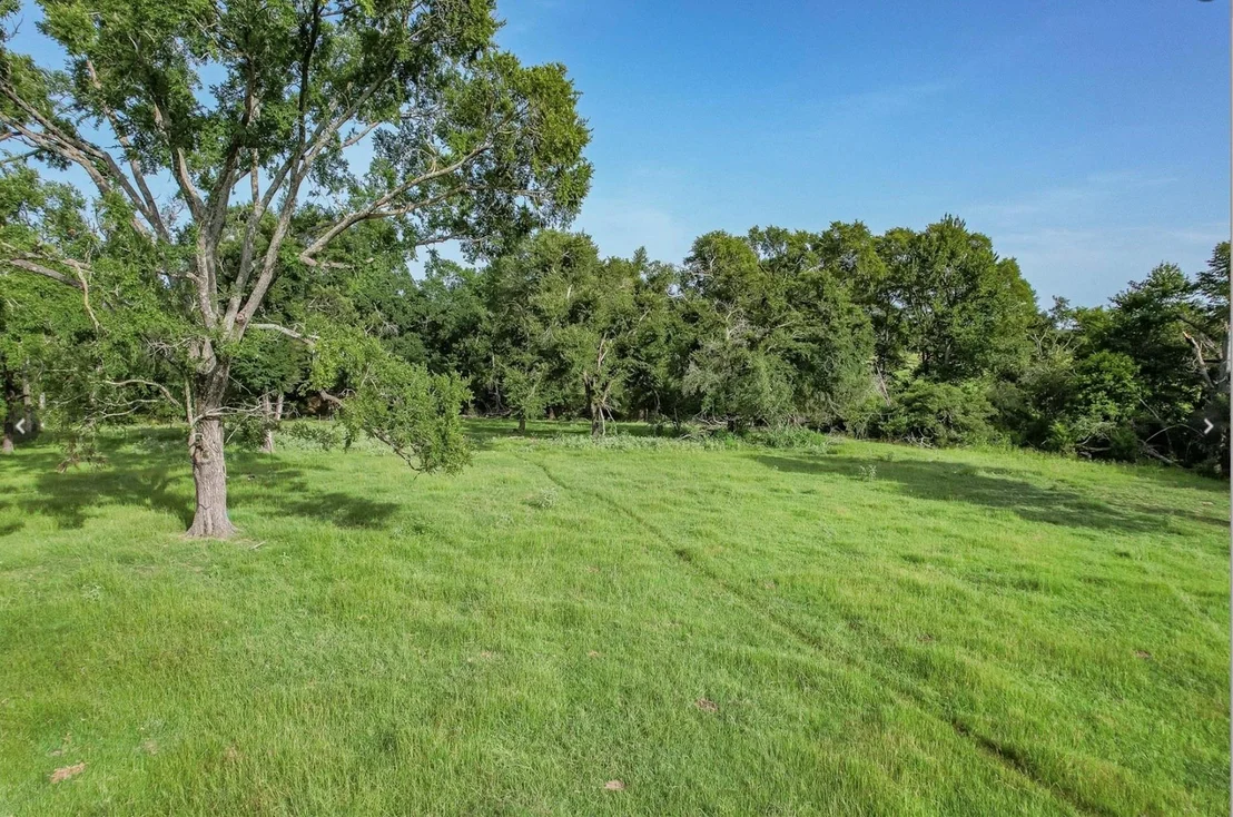 Photo of 6388 Red Rock Road