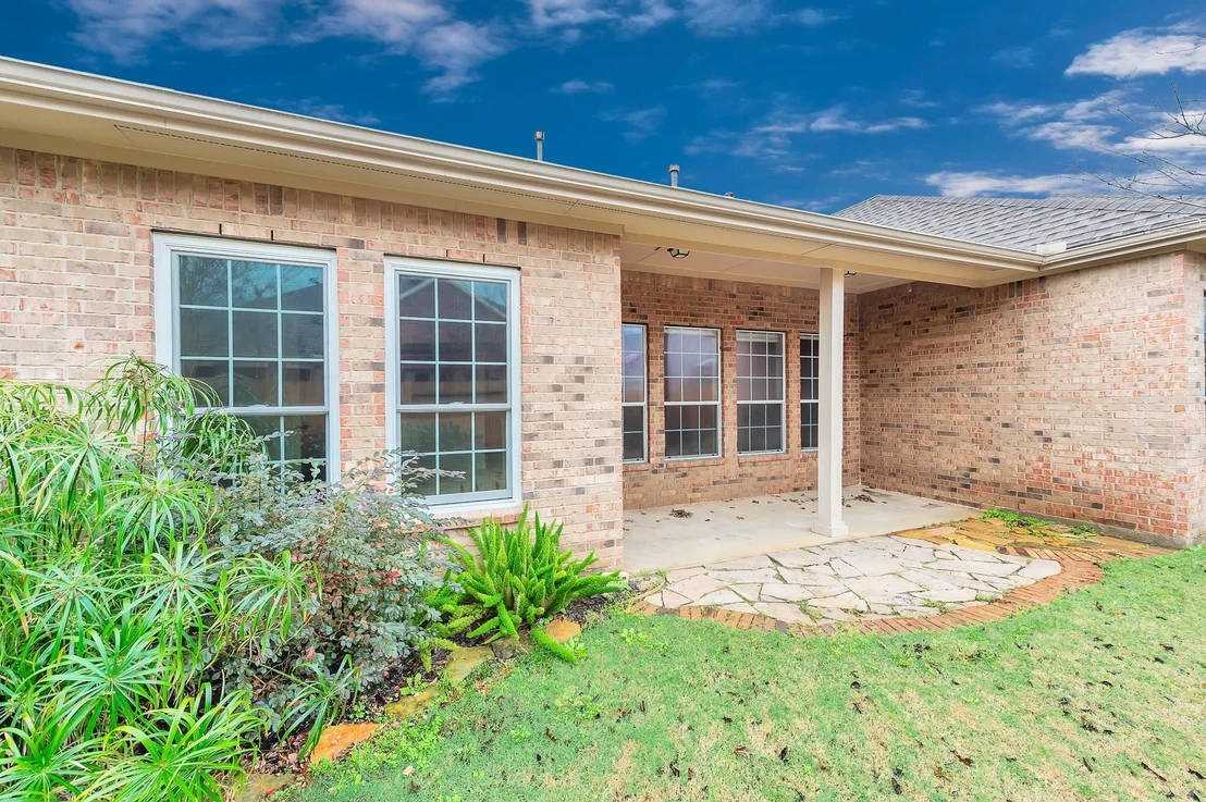Photo of 5207 Juniper Terrace Lane