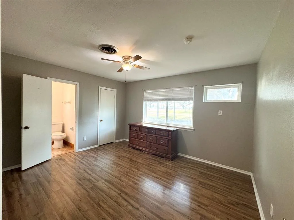 Photo of 412 Elm Street