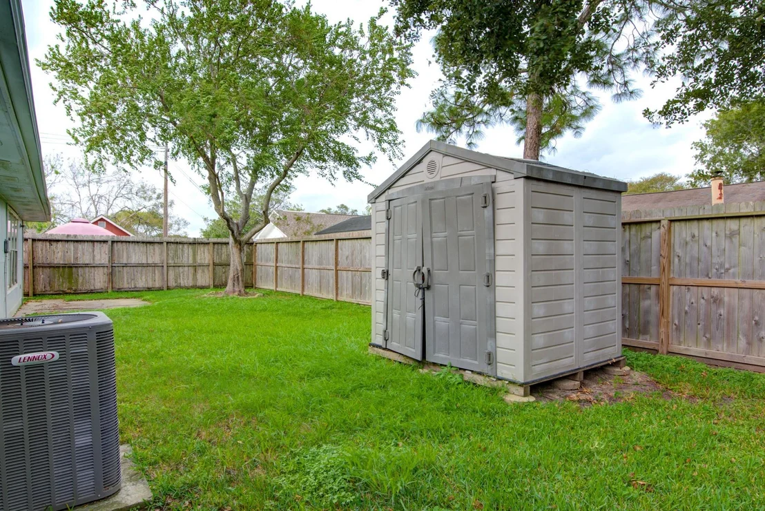 Photo of 10007 Rustic Gate Road