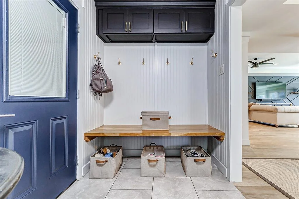 Photo of 5939 Benning Drive
