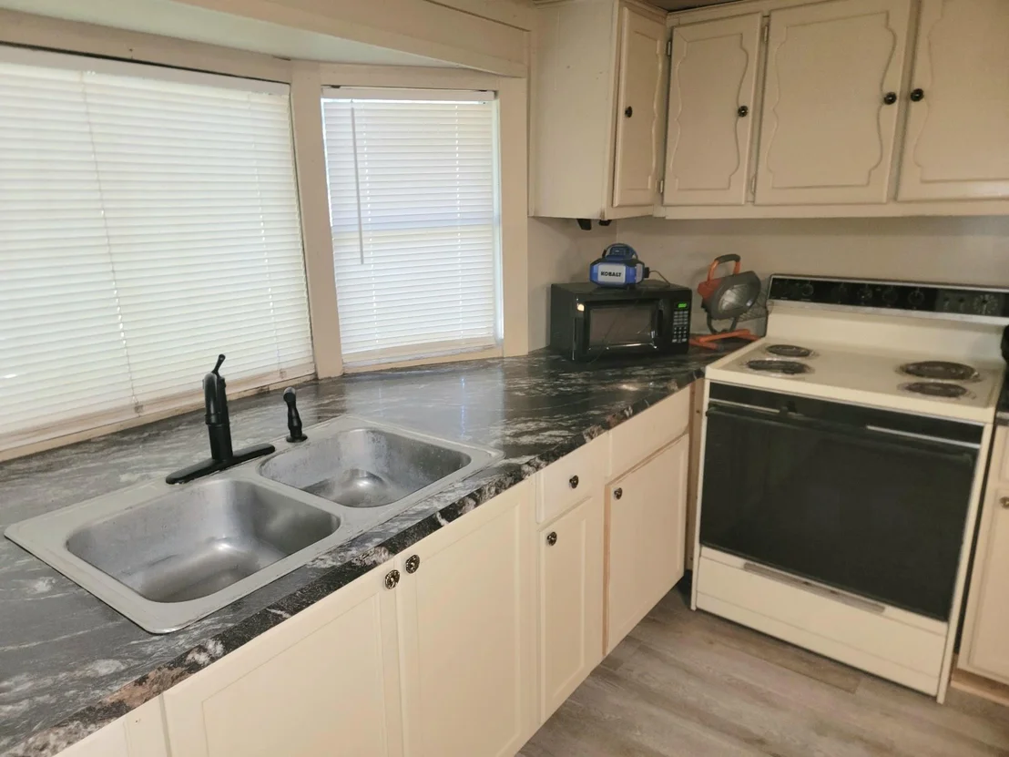 Photo of 36 E Whippoorwill Lane