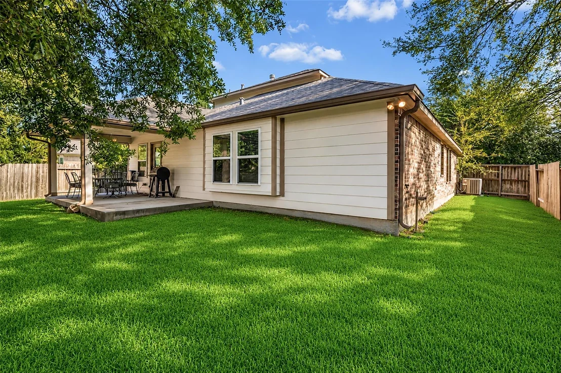 Photo of 172 Knollbrook Circle