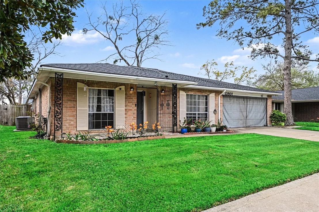 Photo of 13807 Templar Lane