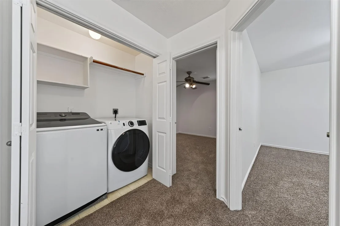 Photo of 130 S Walden Elms Circle
