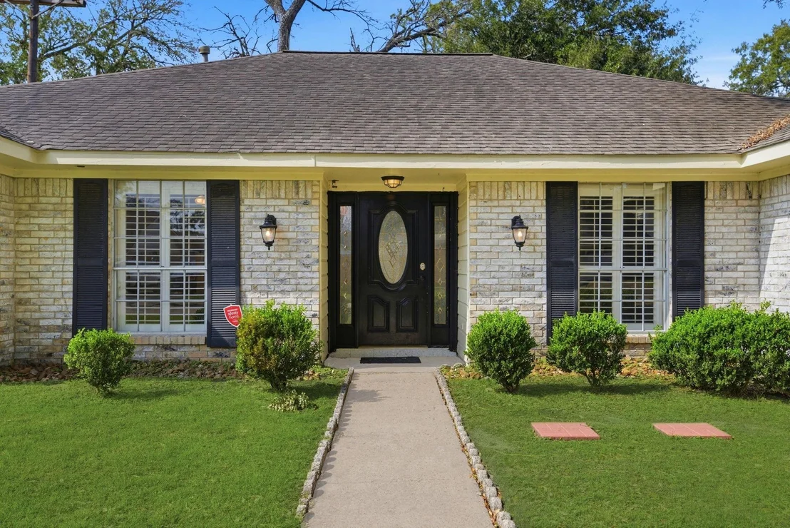 Photo of 7215 Ridge Oak Drive