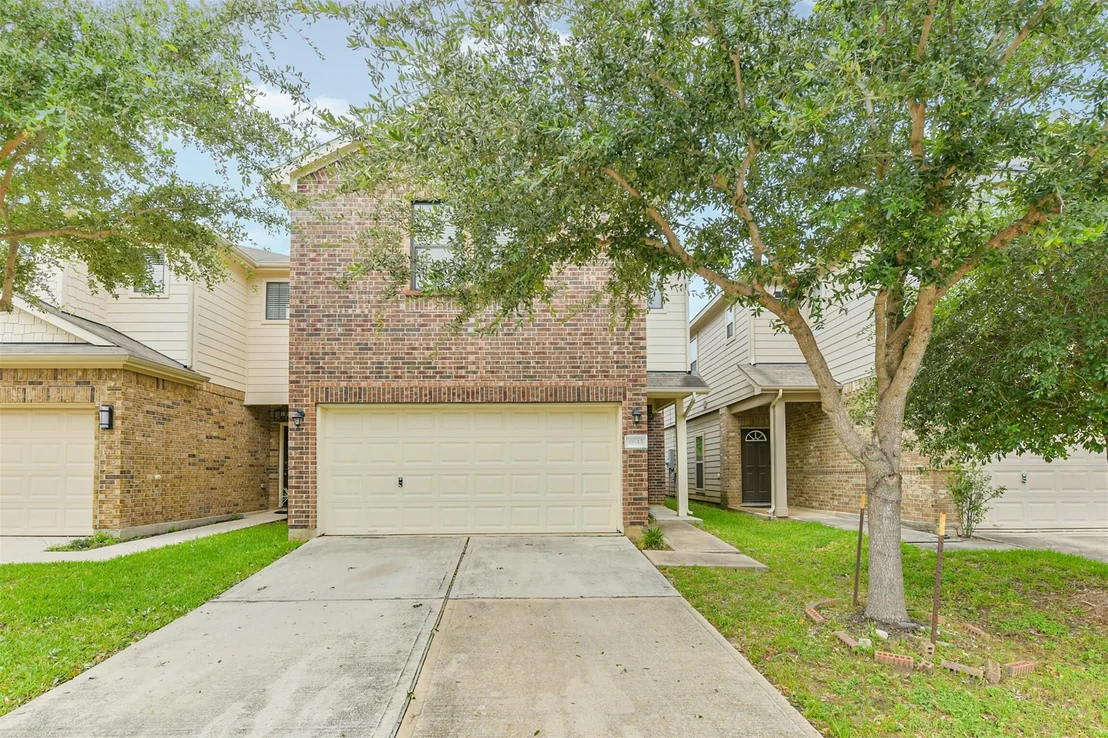 Photo of 6643 Sharpstone Creek Lane