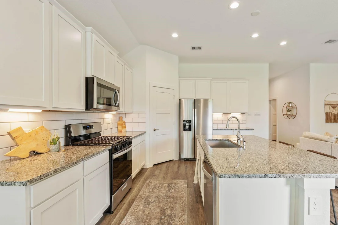 Photo of 565 Newcomb Hollow Drive