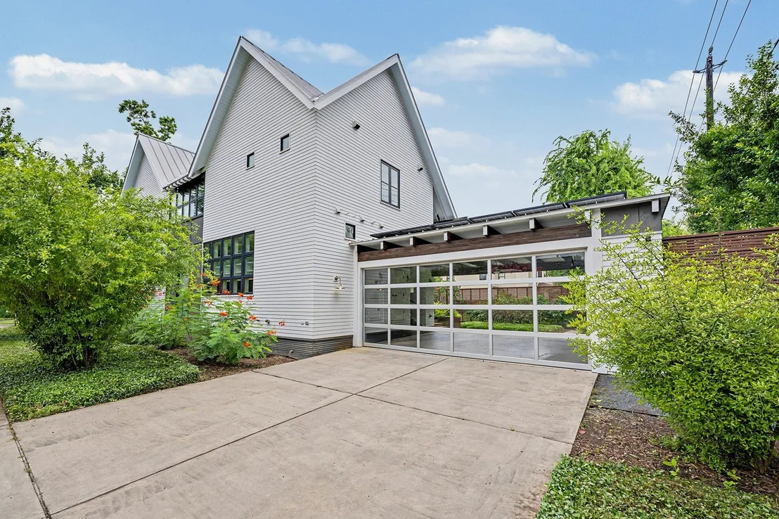 Photo of 4153 Oberlin Street