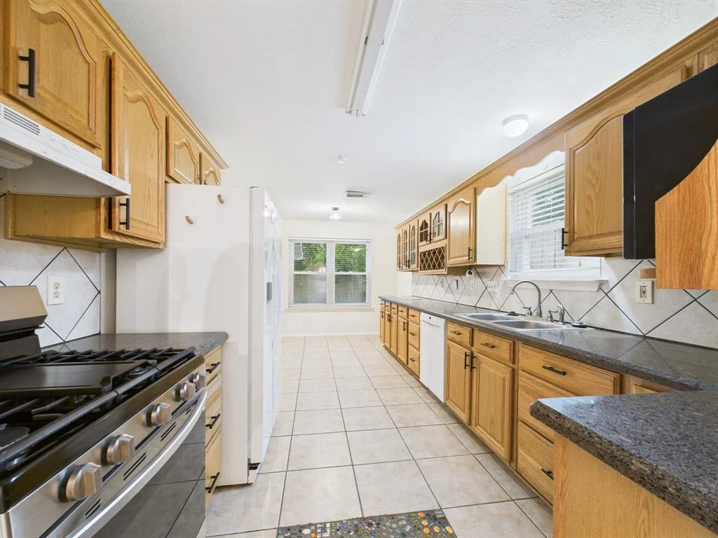 Photo of 8702 High Mountain Drive