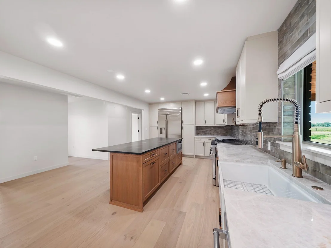 Photo of 3231 County Road 458