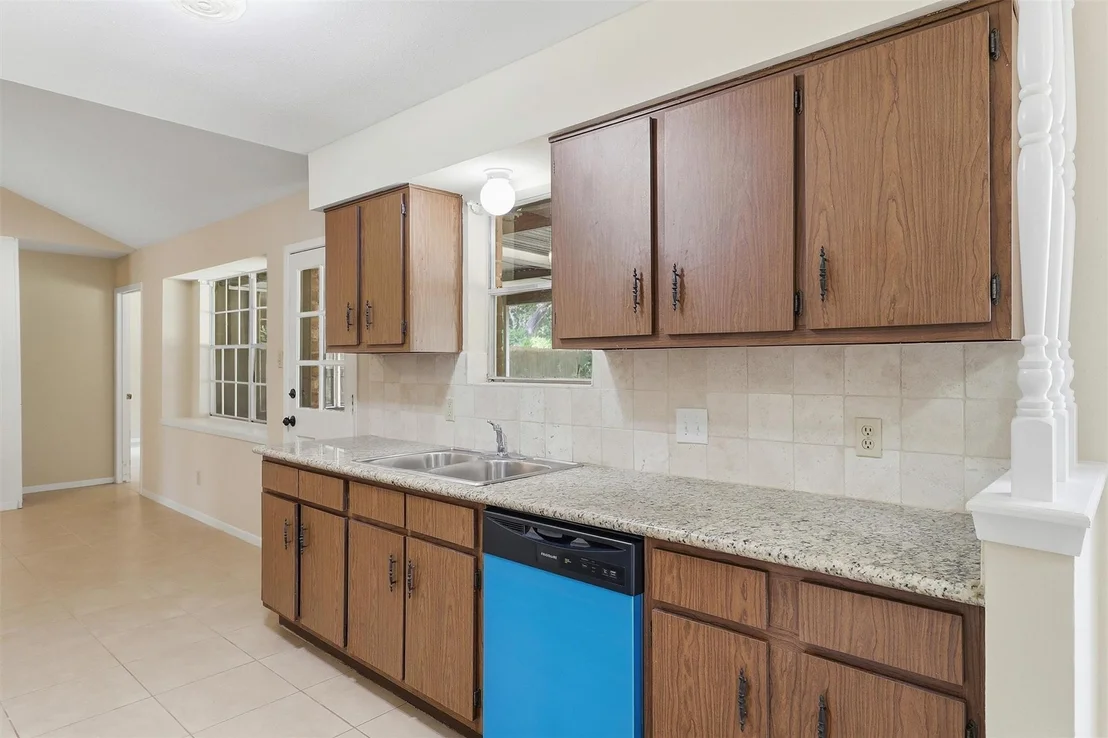 Photo of 5006 Whispering Falls Drive