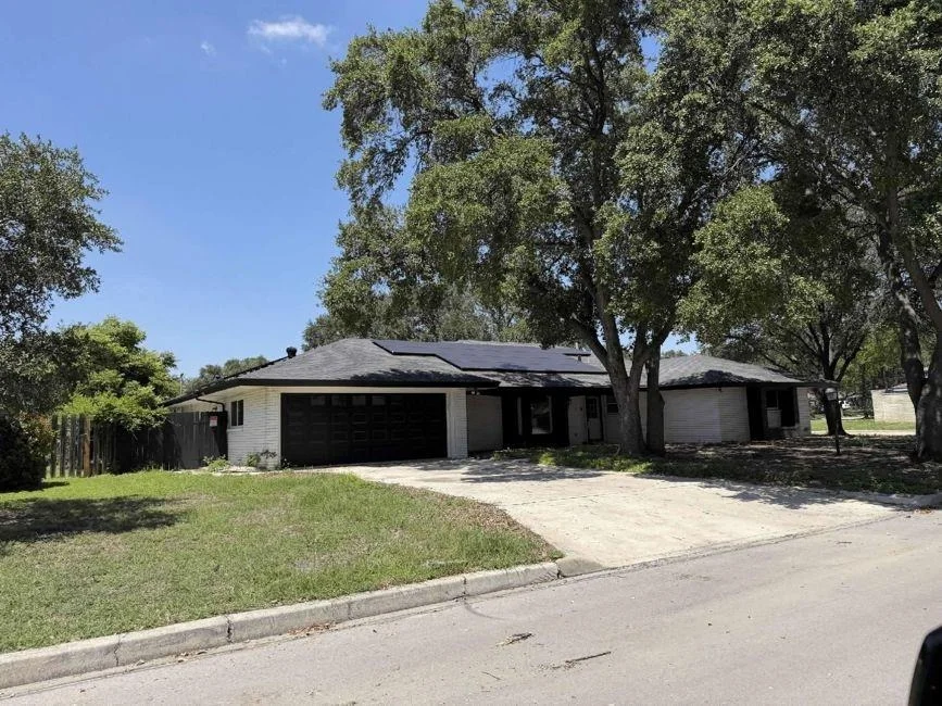 Photo of 421 Candleglo