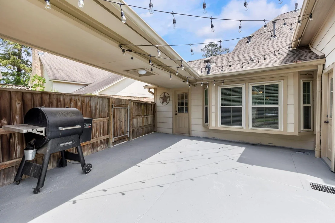 Photo of 15619 Pebble Bend Drive