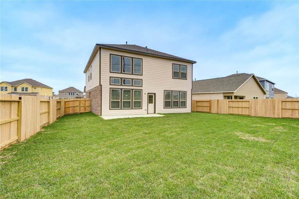 Photo of 400 Kendall Crest Dr