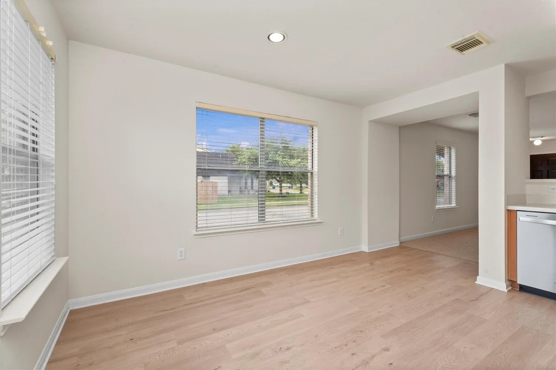 Photo of 29406 Legends Glen Drive