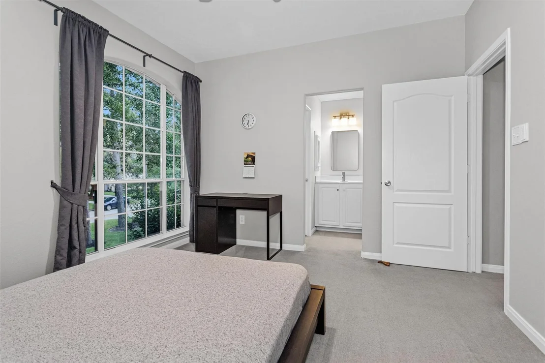 Photo of 6010 Charrington Drive
