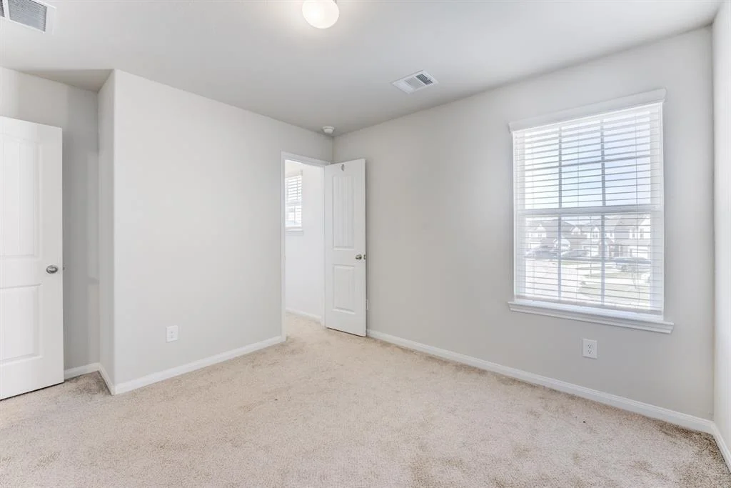 Photo of 5842 Adelaide River Drive
