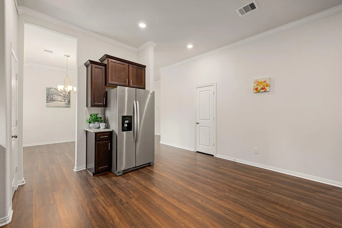 Photo of 1573 Ancient Oak Lane