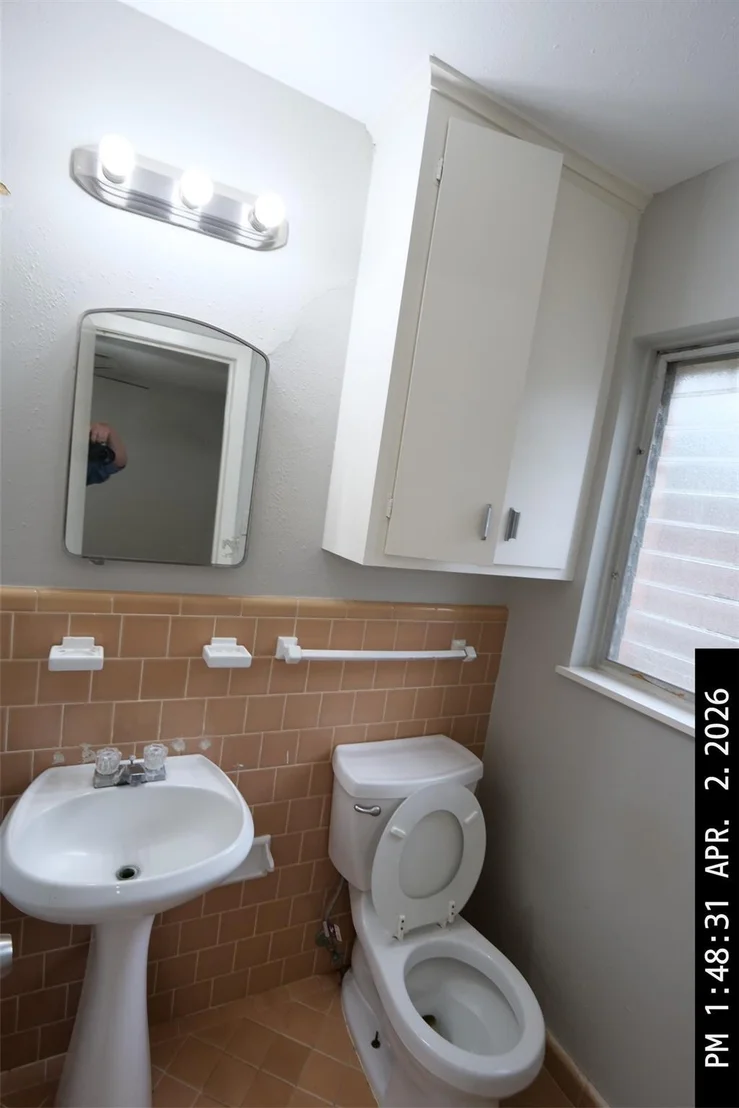 Photo of 6406 Scribner