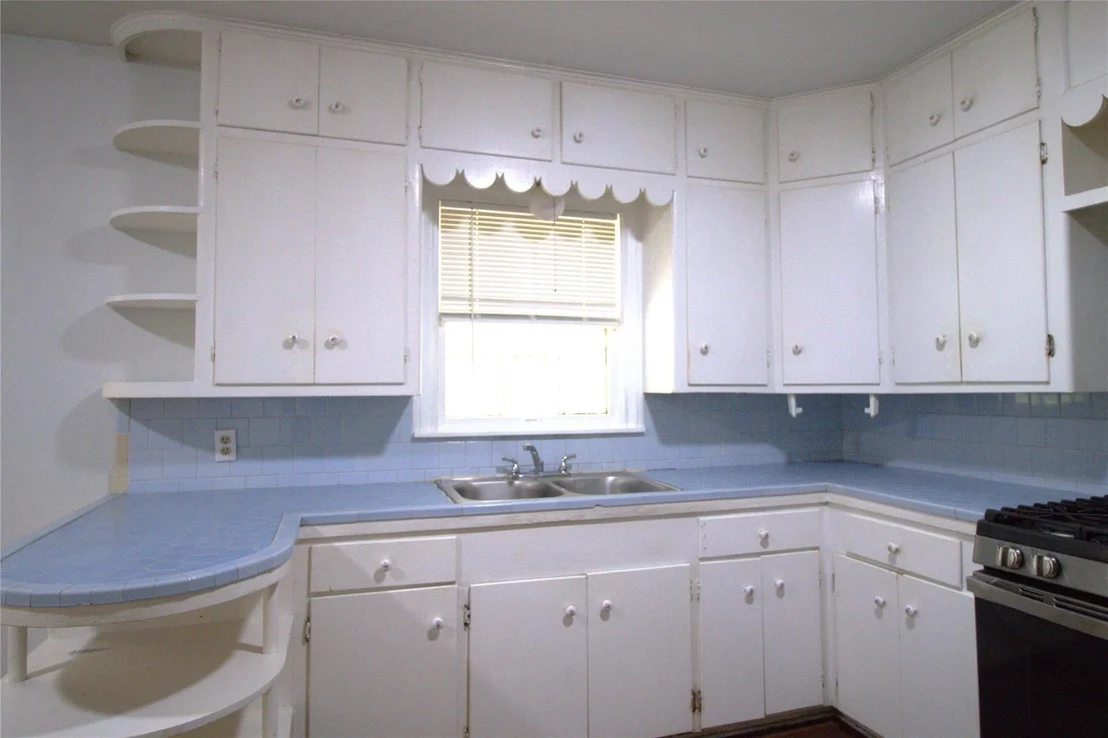 Photo of 1109 Manor Drive