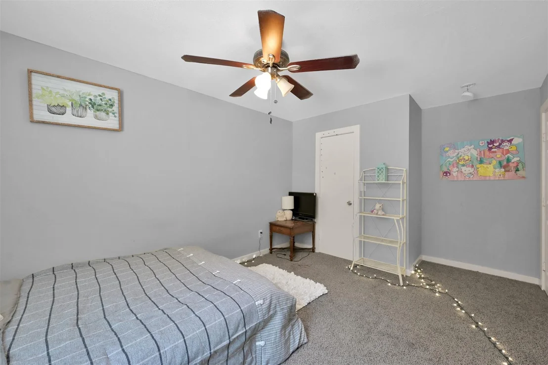 Photo of 15876 Pecan Drive