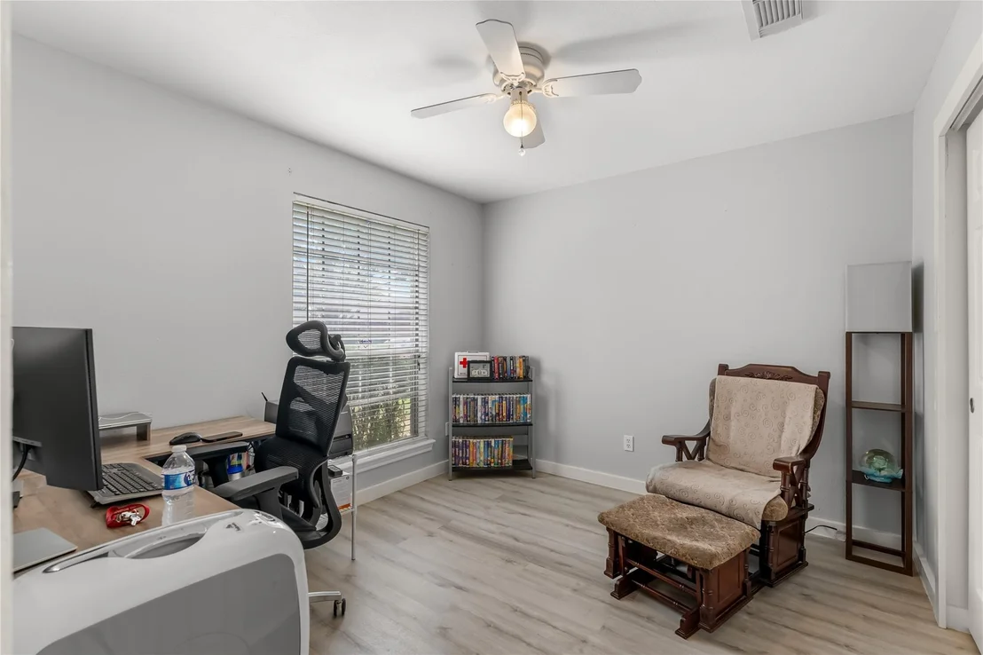Photo of 7123 Pheasant Grove Drive
